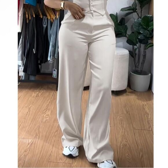 NIP Khaki Color Drop Tank With Pants Set Size S - Picture 3 of 5